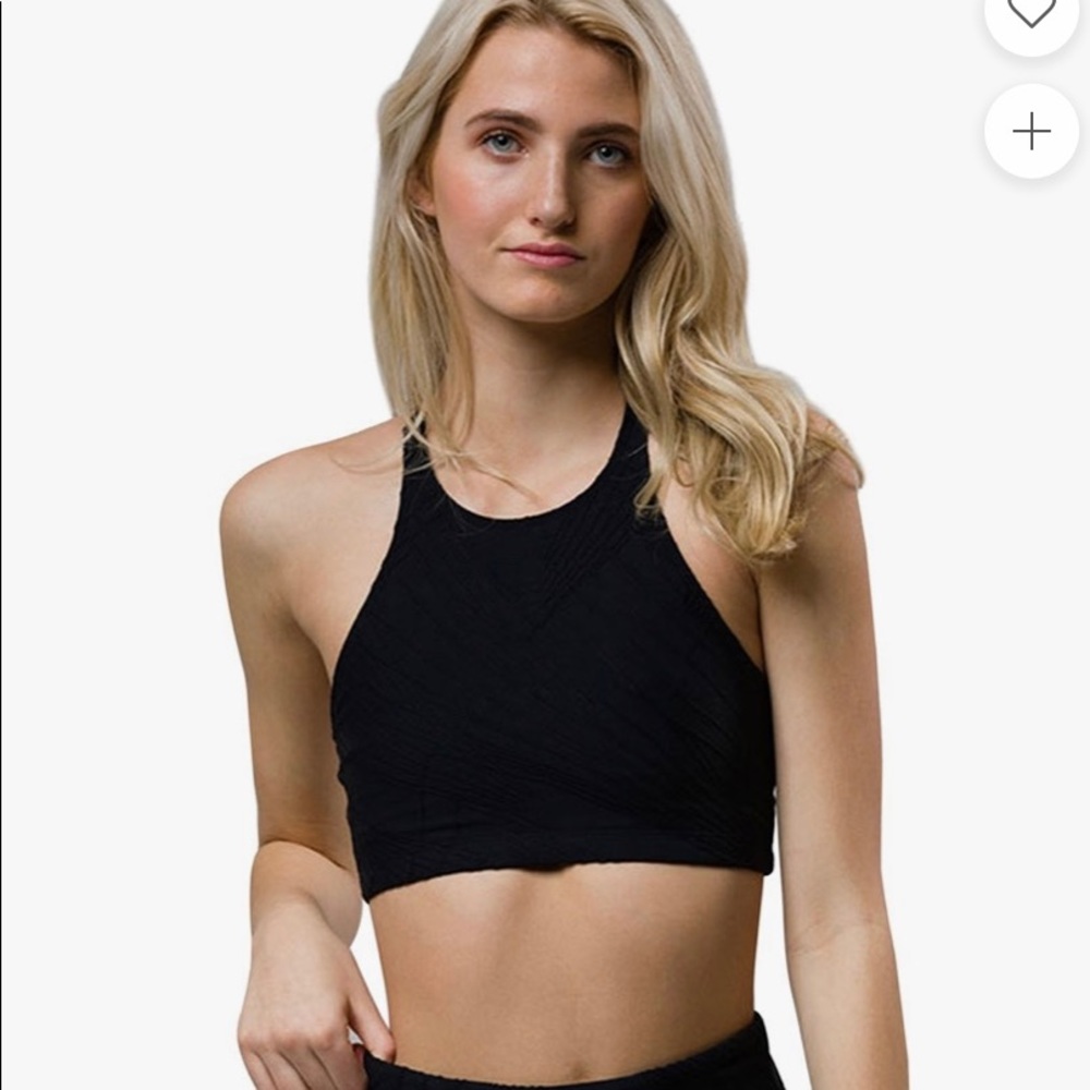 Onzie Flow Yoga Bra